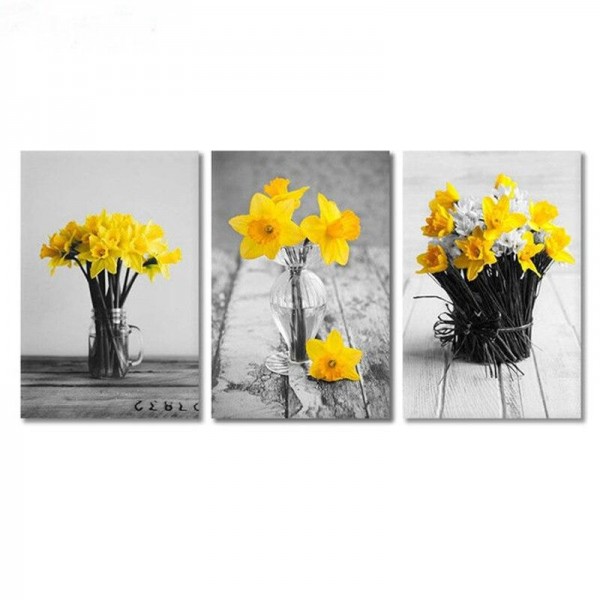 Lovely Narcissuses 3 pcs